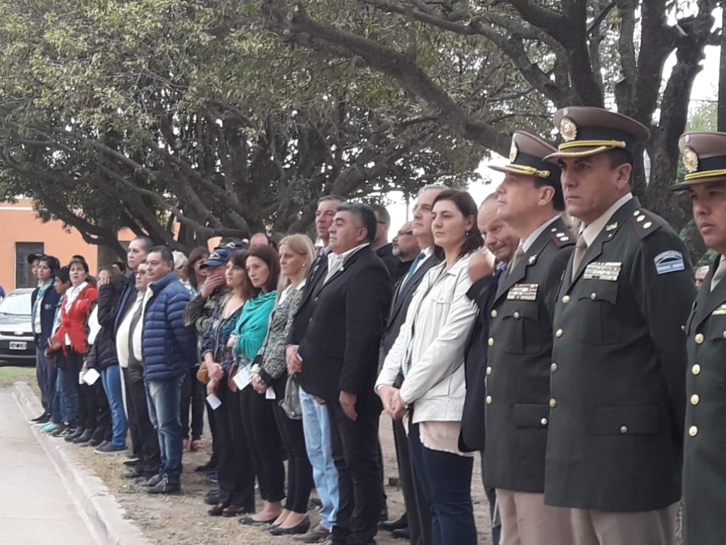 Homenaje a Héroes y Caídos de Malvinas en Sinsacate.
