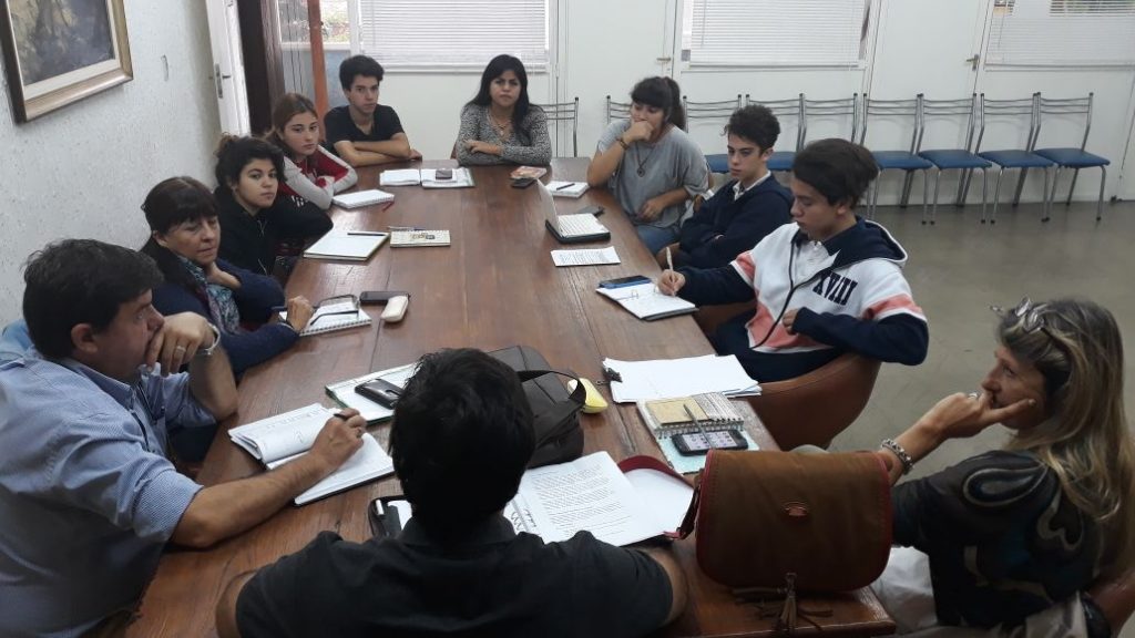 Se Creará un Concejo Estudiantil en Río Ceballos.