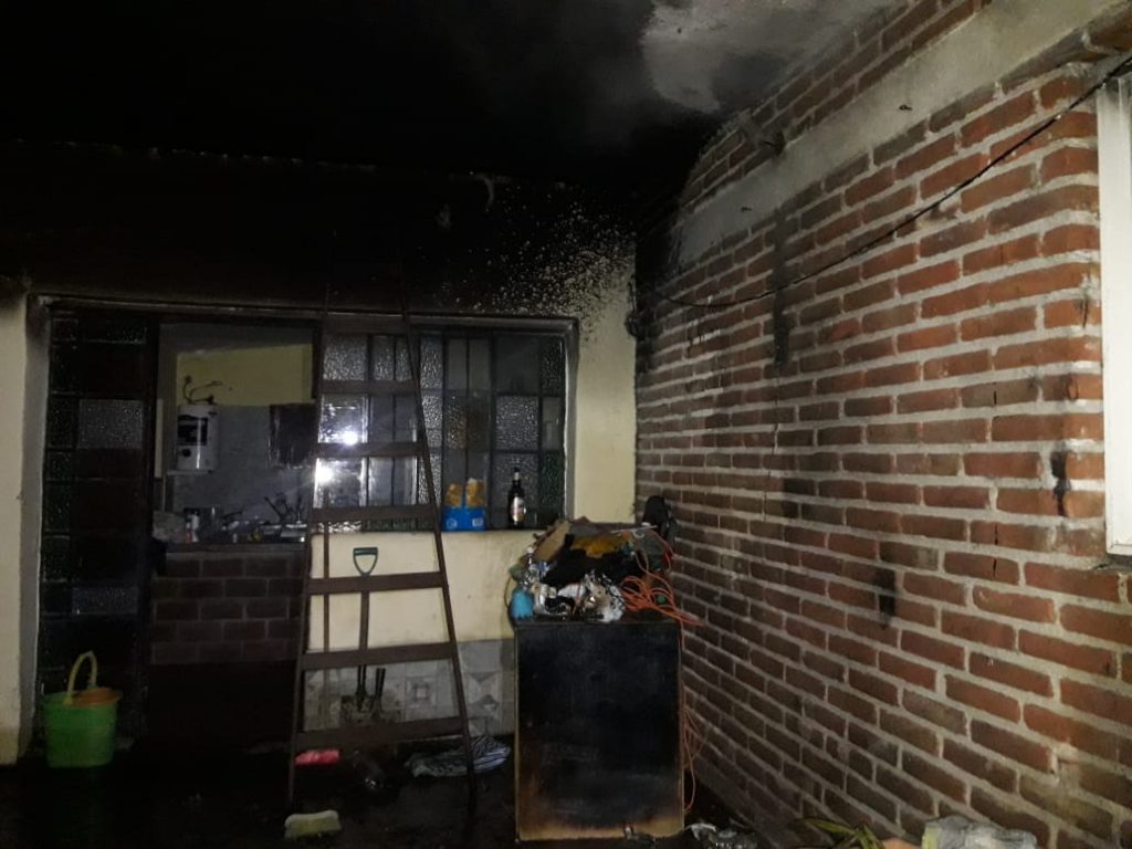 Se incendió una vivienda en Unquillo.
