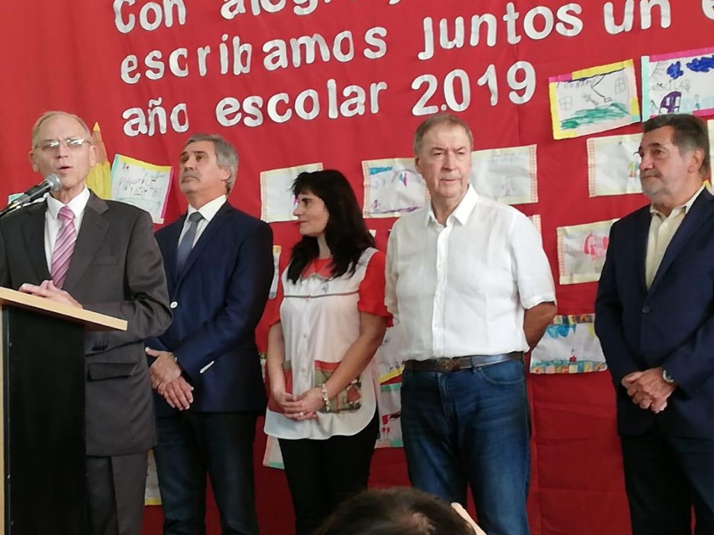 El Gobernador Schiaretti inauguró el ciclo lectivo en Tirolesa.