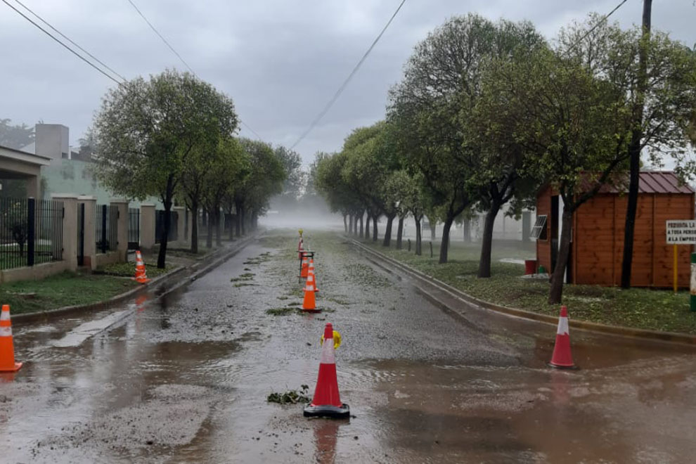 La provincia asiste a Cañada de Luque, que afectada por la tormenta