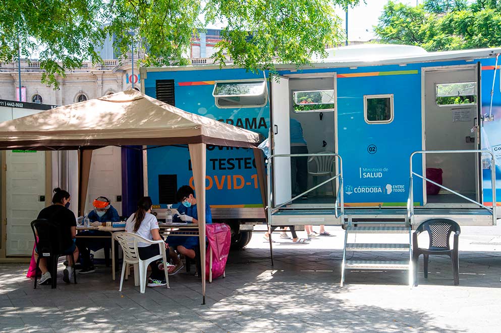 Coronavirus en Córdoba: confirmaron 692 casos nuevos y 10 fallecimientos por esa causa.