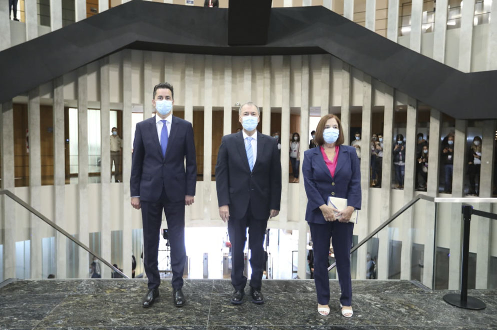 En la Legislatura, Schiaretti aseguró: “Córdoba no para pese a la pandemia y las crisis del 2020”