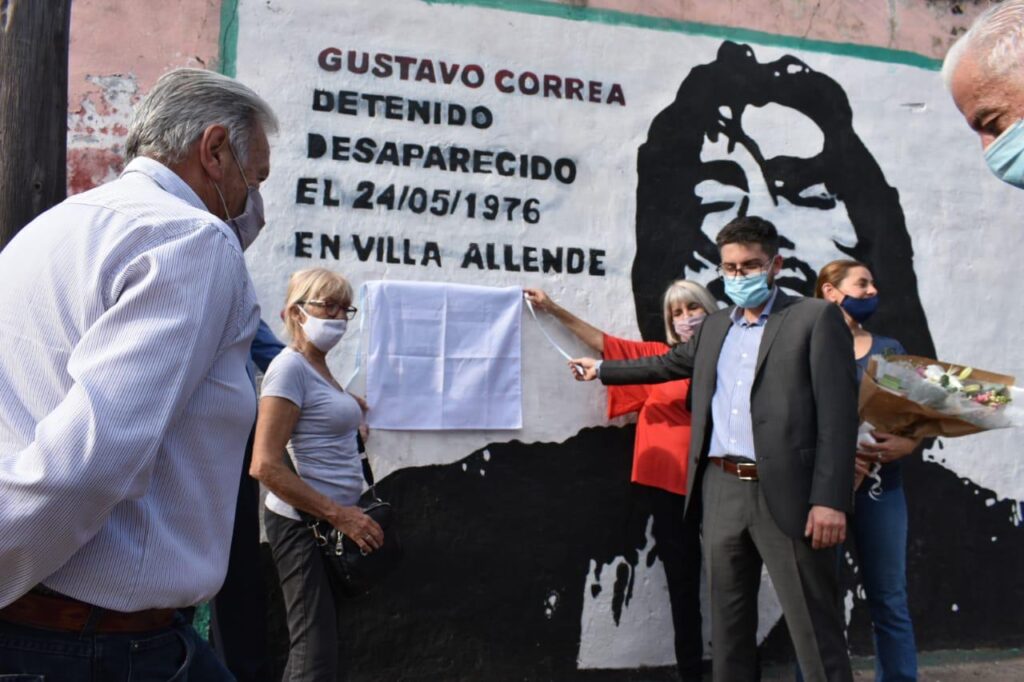 Restauraron mural en memoria de Gustavo Correa, desaparecido en la última dictadura