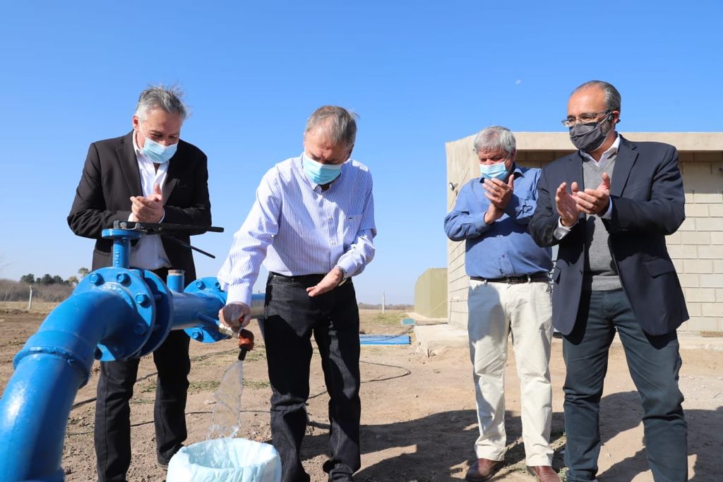 Villa del Totoral: Schiaretti inauguró el sistema para mejorar la provisión de agua potable