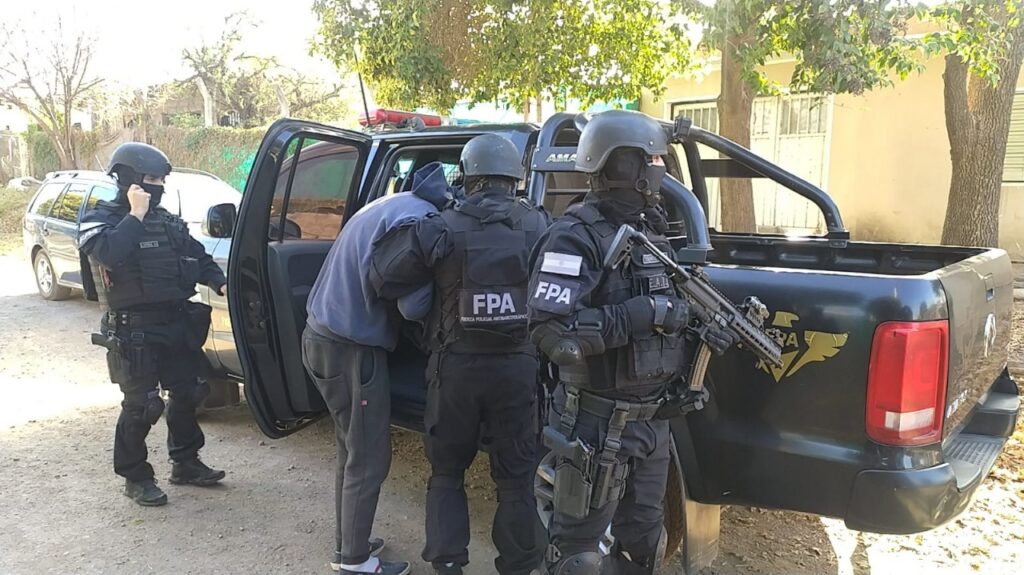Nuevo detenido relacionado a una banda que vendía drogas en Río Seco