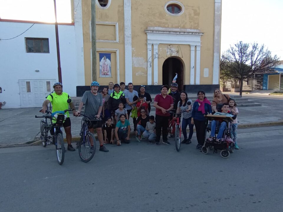 Ciclistas unirán ‘La Quiaca’ con ‘el Obelisco’ en bicicletas Tadem.