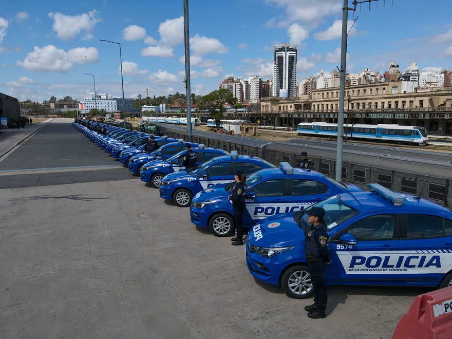 La Policía de Córdoba incorporó 42 nuevos patrulleros
