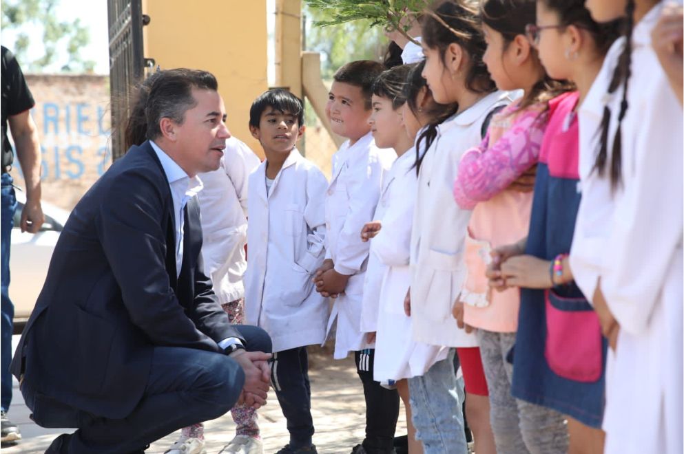Manuel Calvo habilitó el gas natural en todas las escuelas de Serrezuela