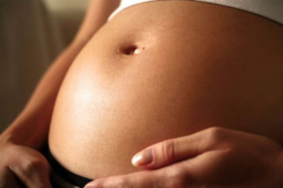 Qué vacunas deben aplicarse durante el embarazo