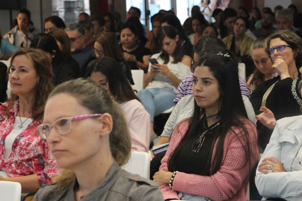 En Córdoba, más de 120 mil docentes regresan a las aulas para capacitarse y preparar el ciclo lectivo 2024