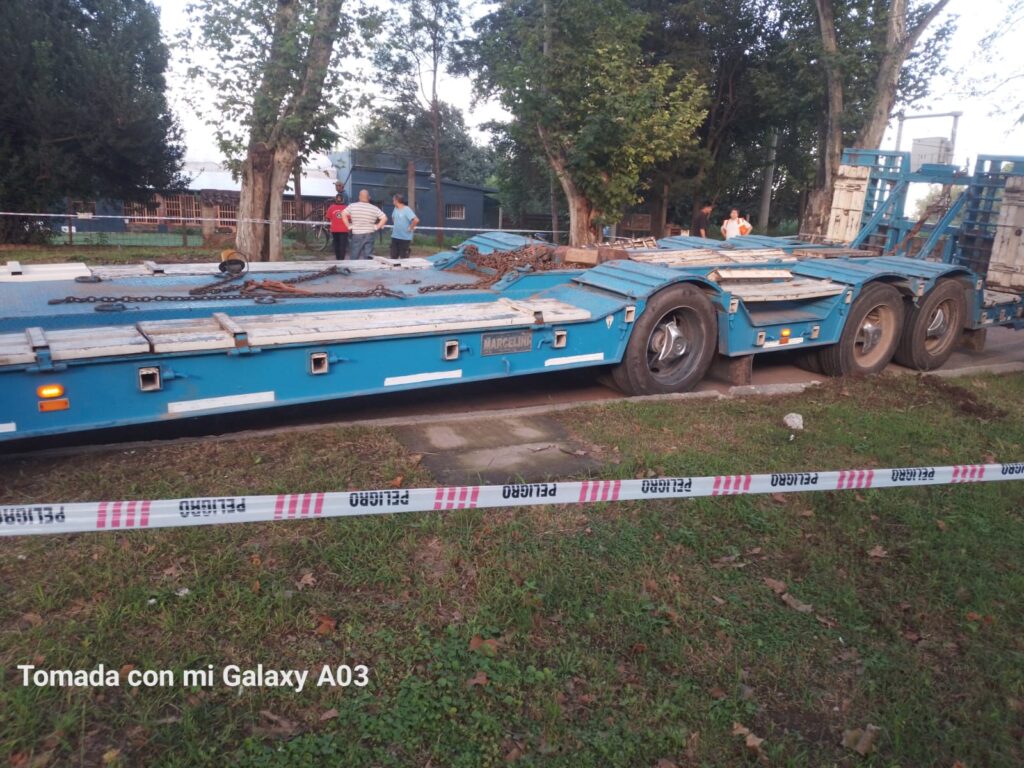 Un menor falleció tras ser atropellado por un camión en Colonia Caroya
